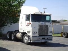 White High Cab Over Short