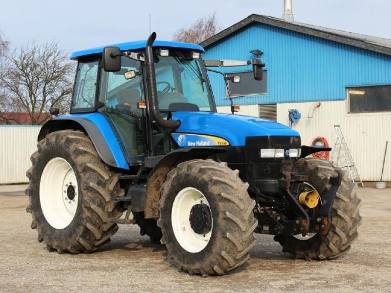 Tractor New Holland TM 155