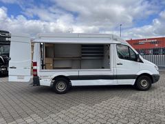 Mercedes Benz 210 D-X1
