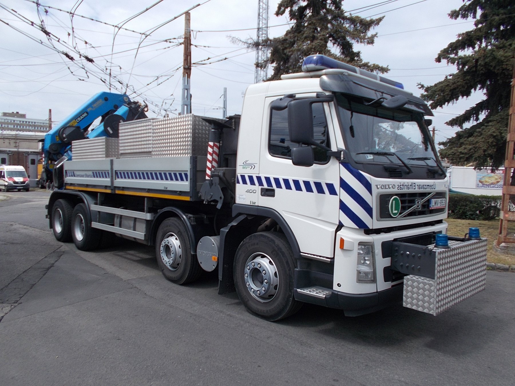 Truck Volvo FM-400-FM