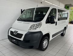 Peugeot 330MH 2.2HDI