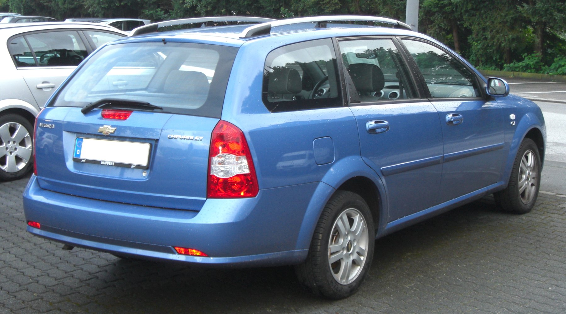 Van Chevrolet NUBIRA