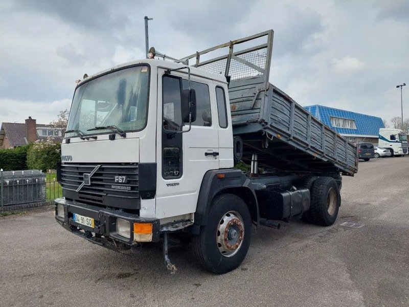Truck Volvo FS 717-4X2 T-55M