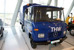 Mercedes Benz L409