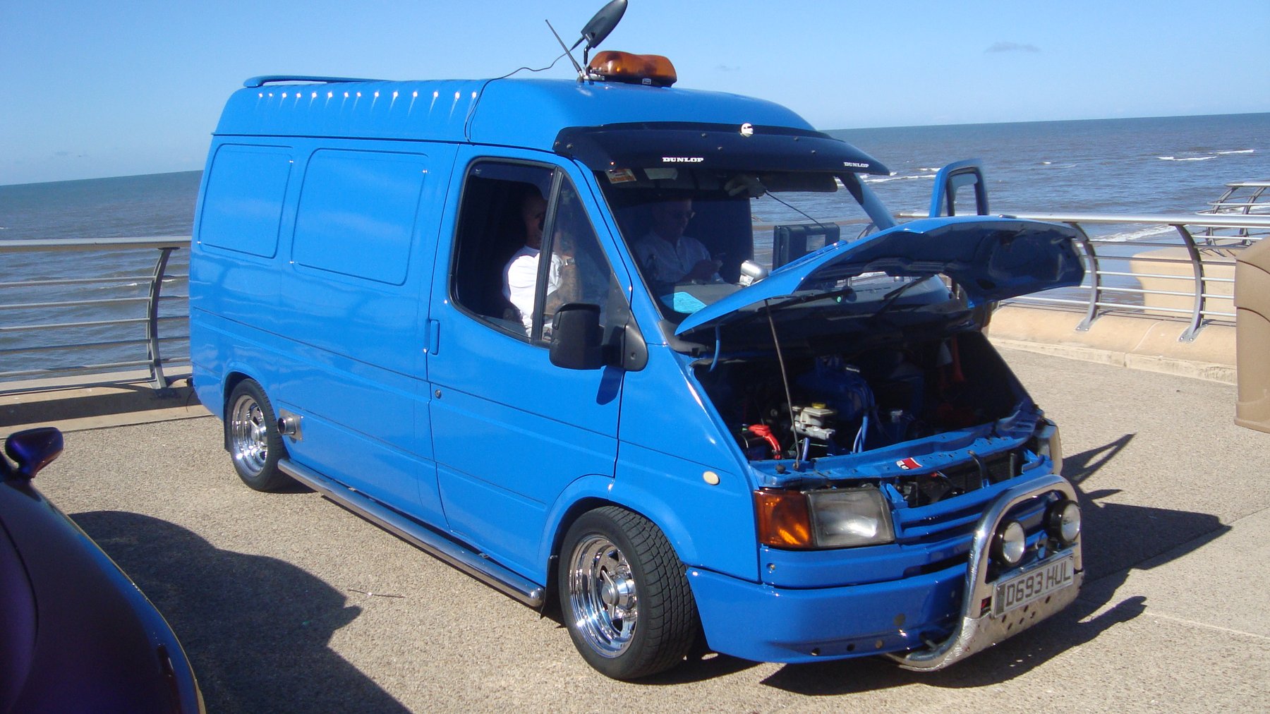 Ford 100L