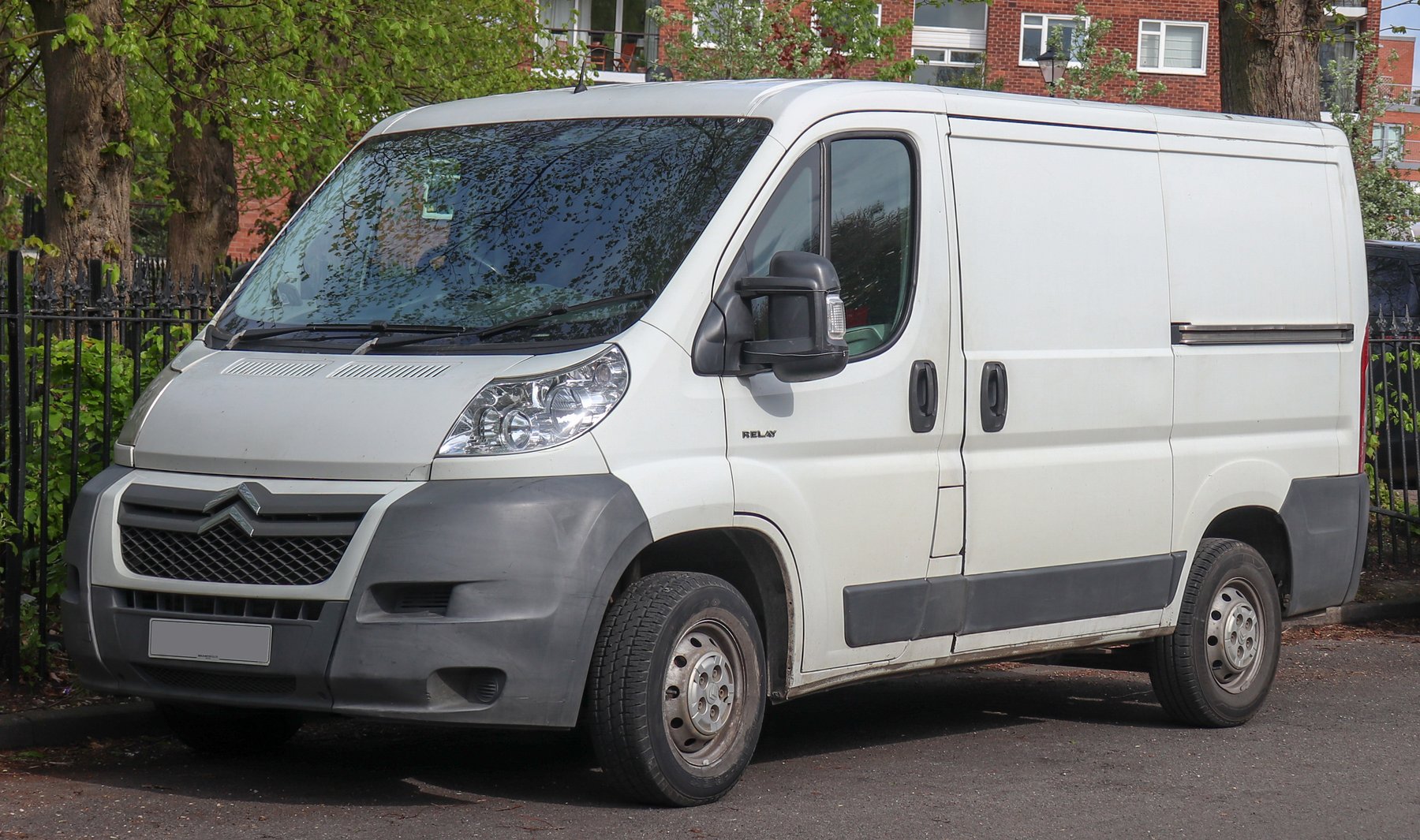 Van Citroën 30 L2H2 2.2HDI 120