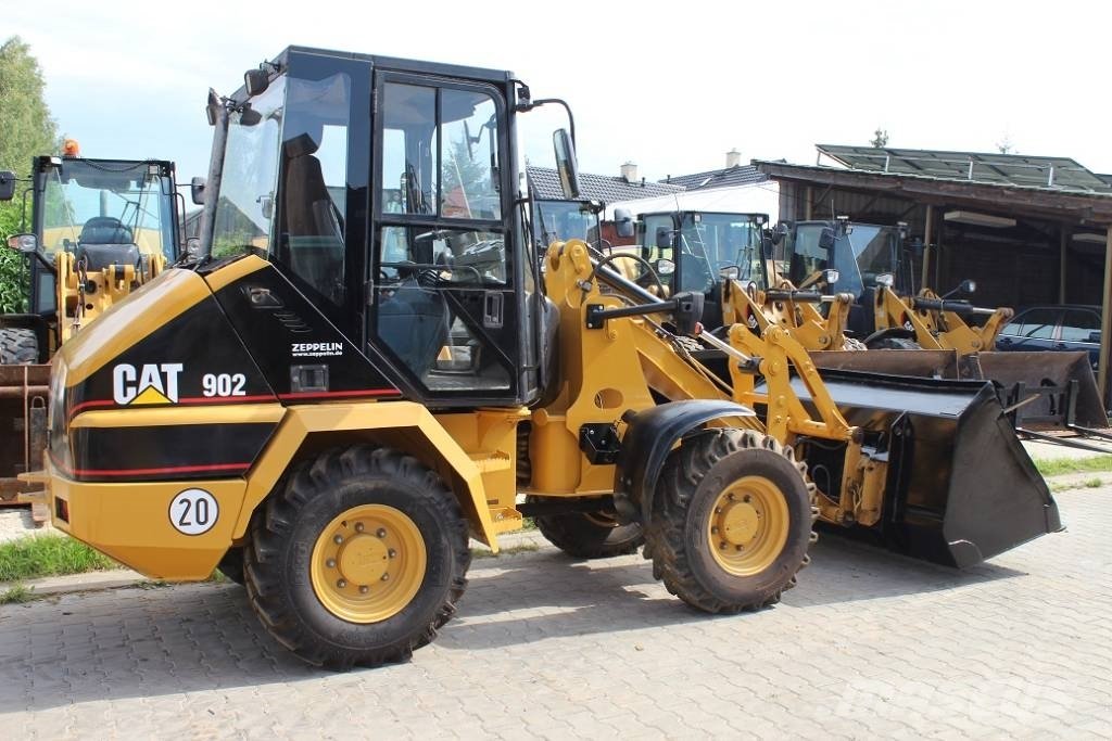 Caterpillar 902