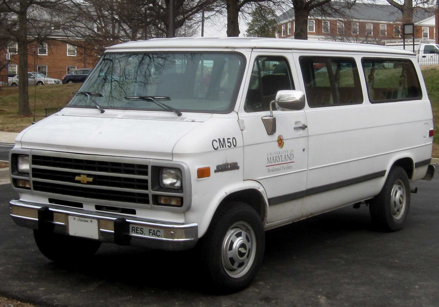 Van GMC CHEV VAN G20