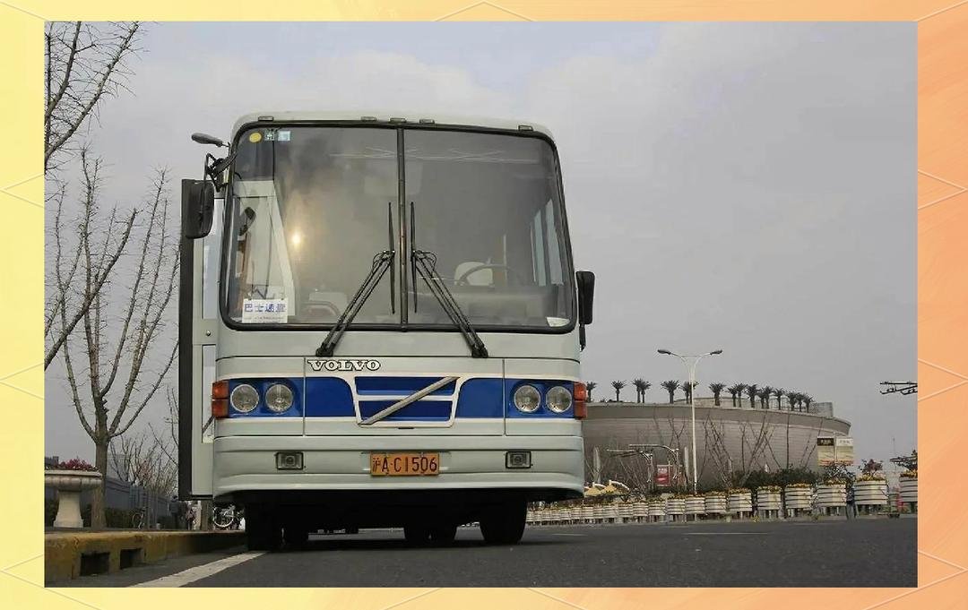 Busse & Reisebusse Volvo B6