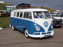 Volkswagen 22 KAMPEERWAGEN