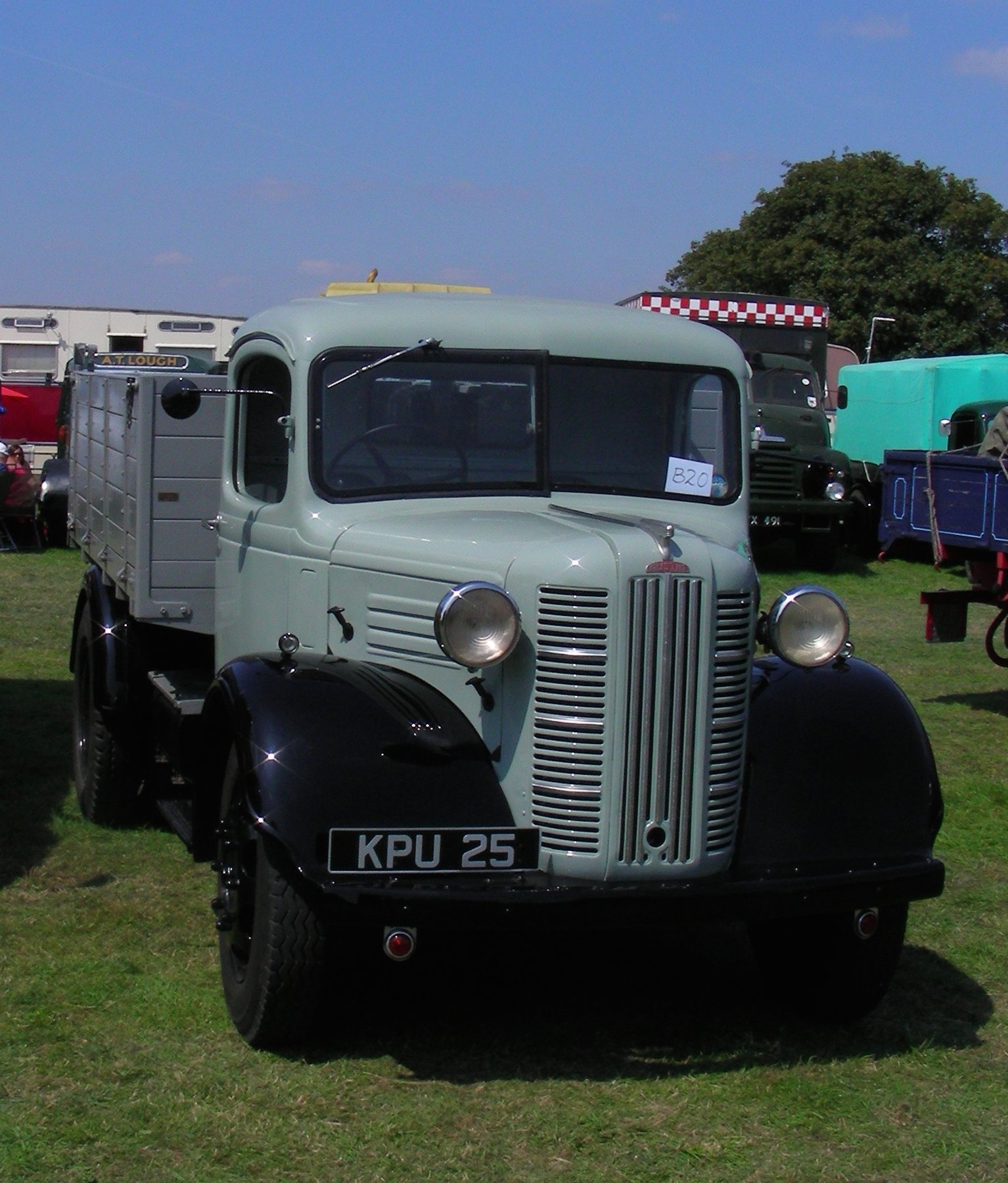 Van Austin SWB 2 TON