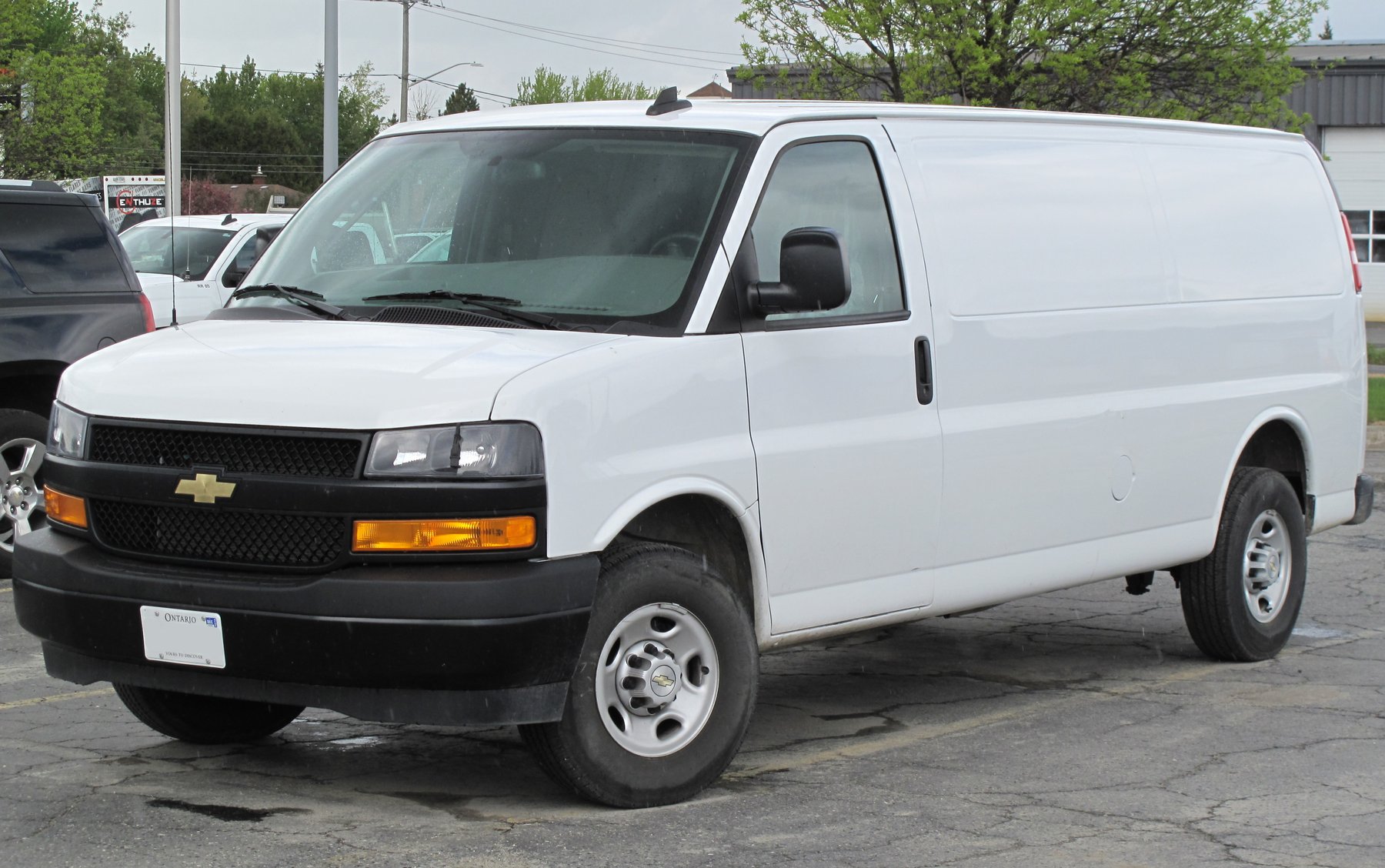 GMC CHEVROLET EXPRESS