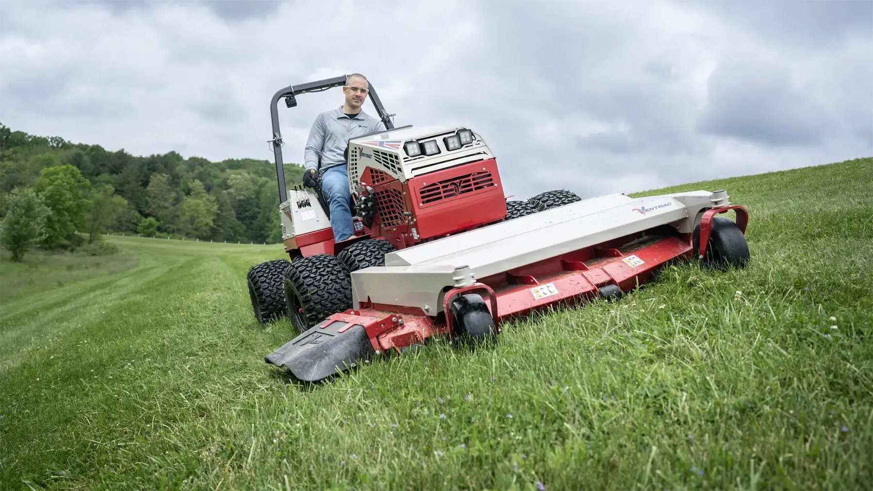Ride-on mowers Ventrac 7200