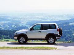 Nissan 3D TERRANO II-KVNR20-4X4/245