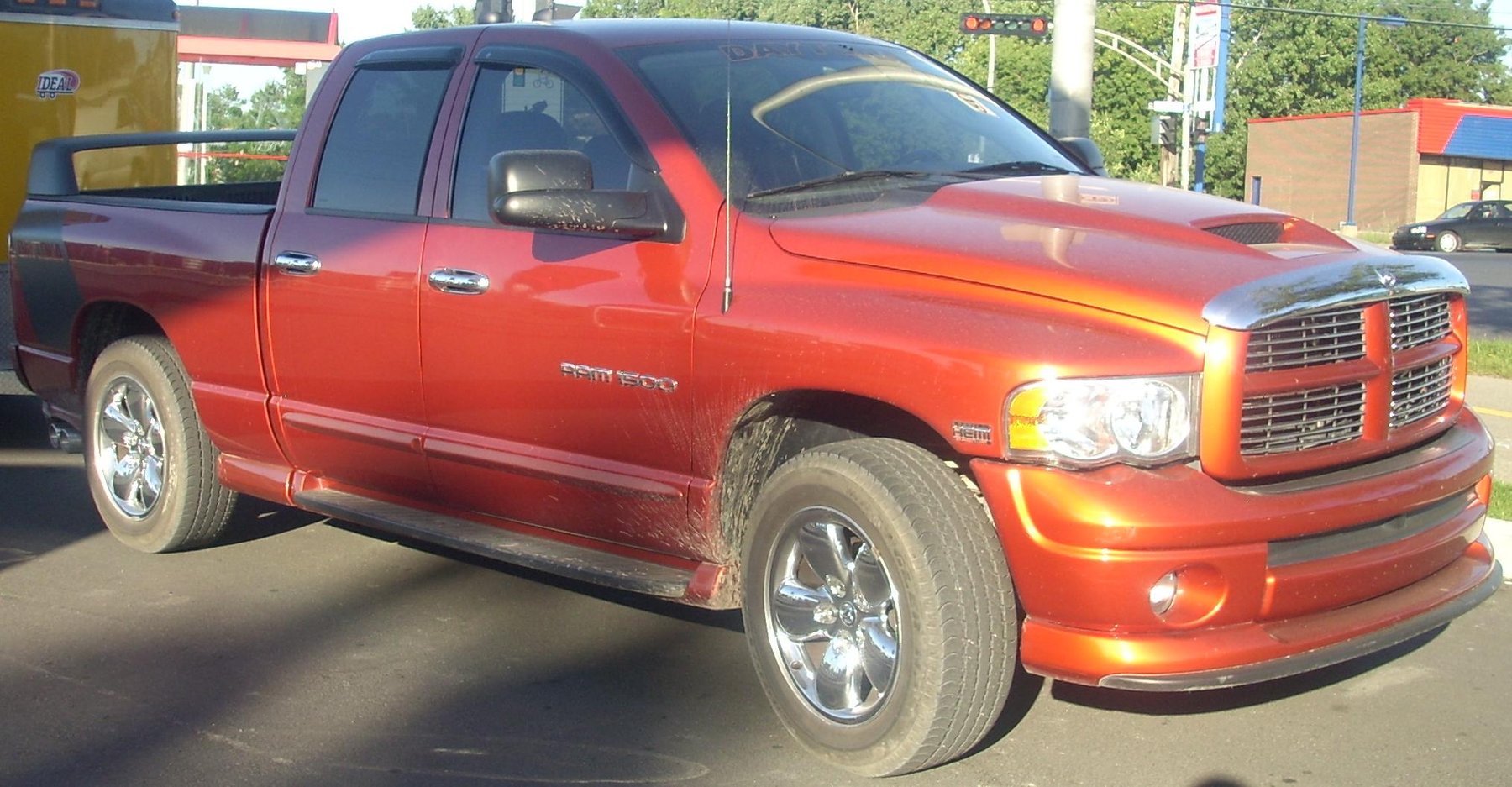 Van Dodge RAM 1500 SRT