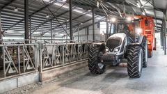 Valtra A104