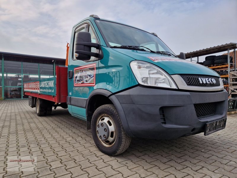 Truck Iveco 50C18V