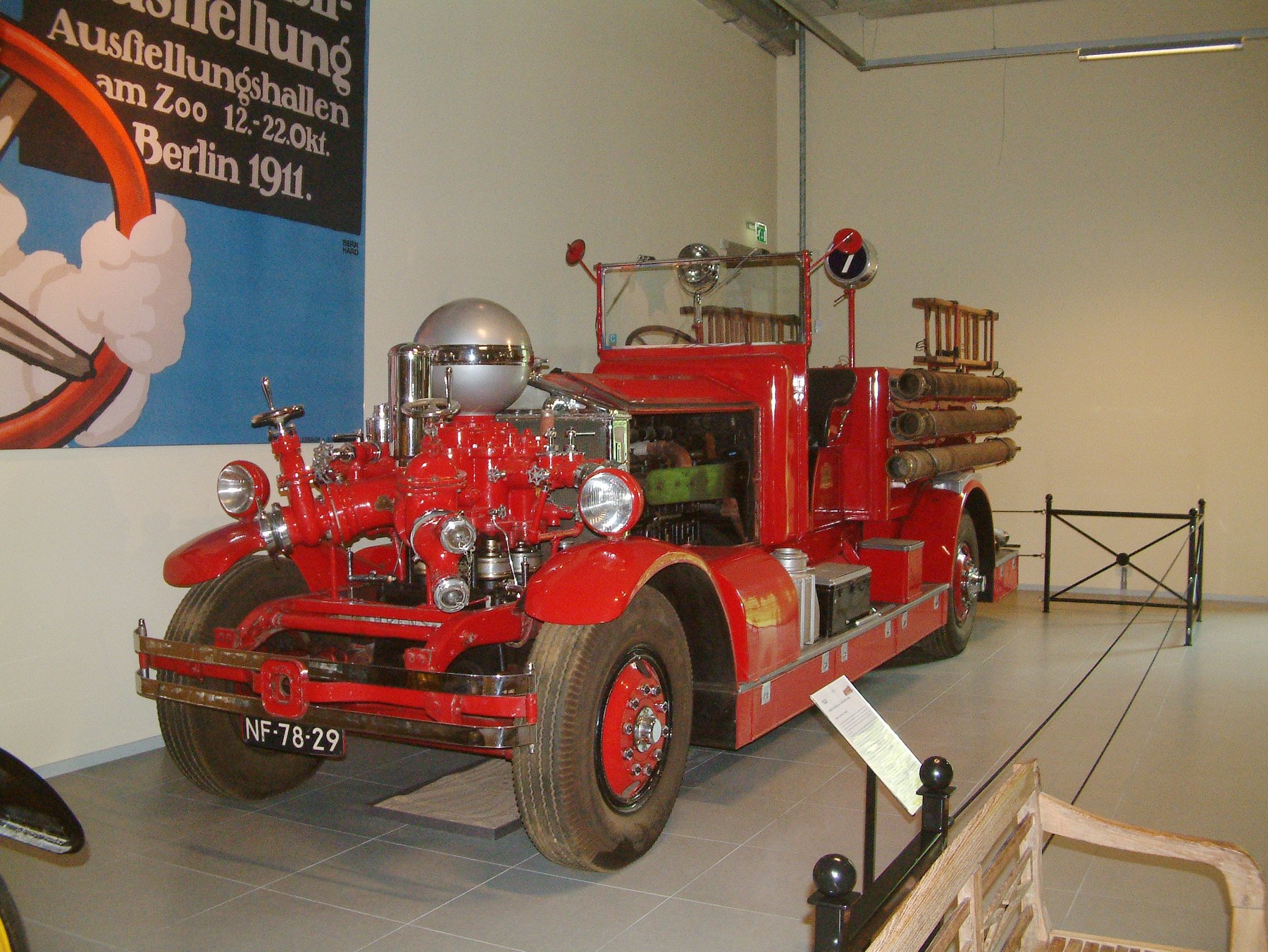 Truck Ahrens Fox NS 2