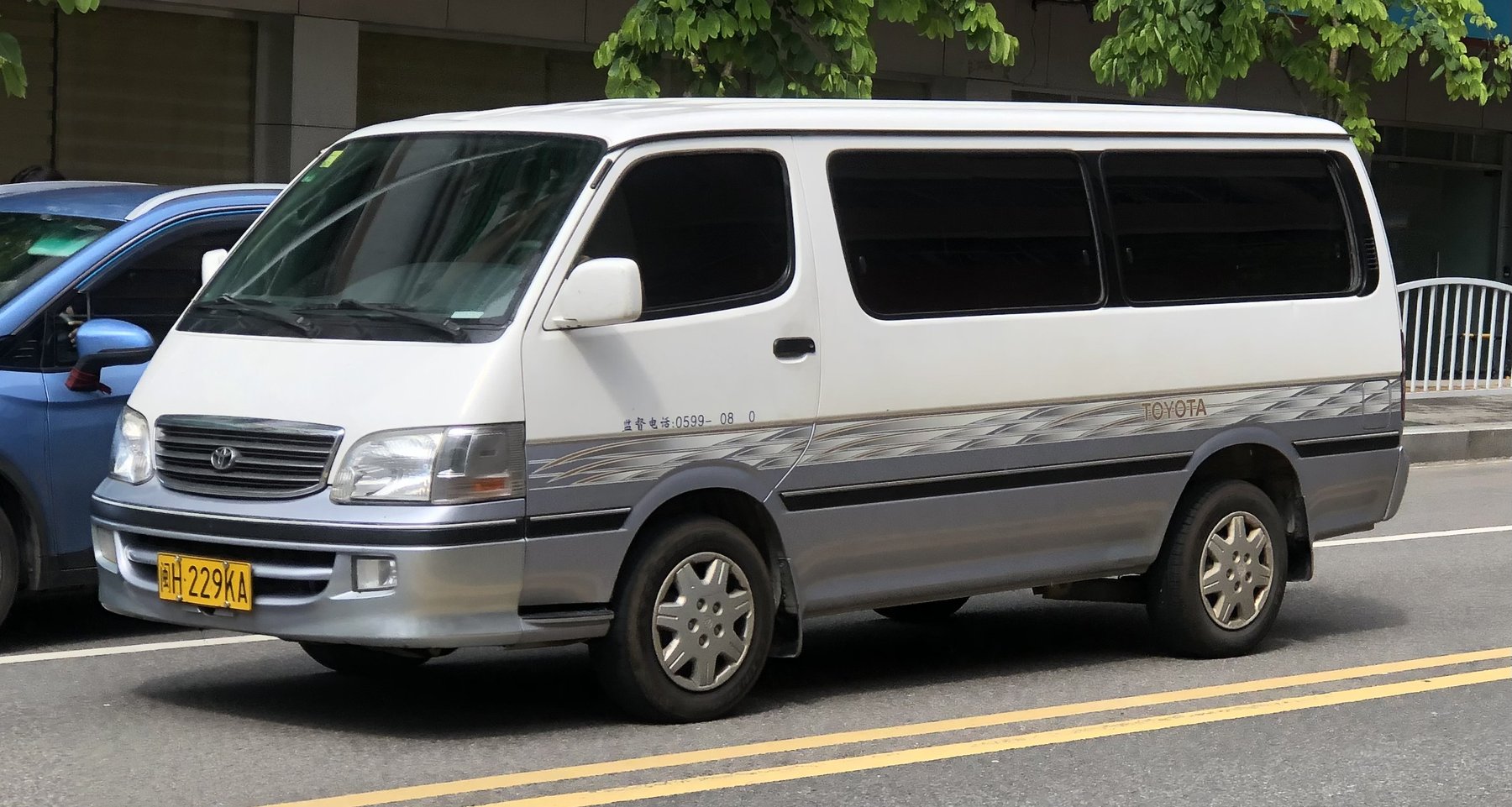 Van Toyota 100 SC TRUCK 3.0 D-4D