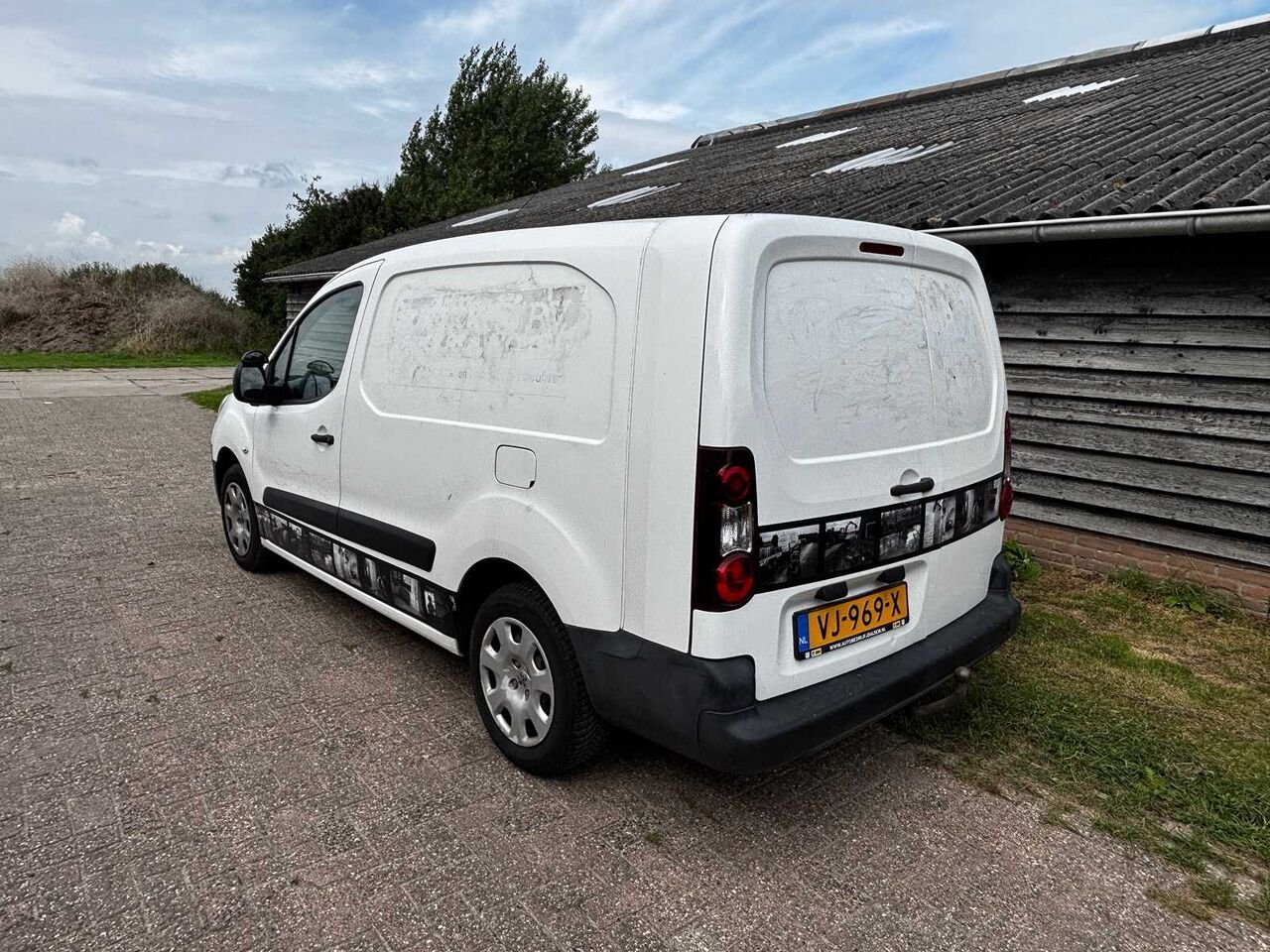 Van Peugeot PARTNER 1,6 E-HDI