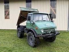 Daimler Benz Unimog 406