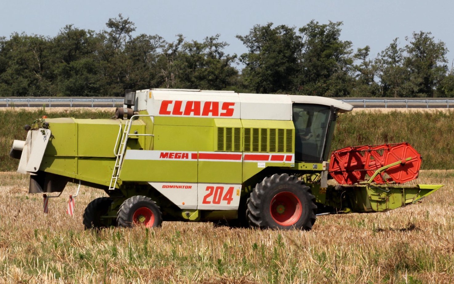 CLAAS Dominator 204 Mega