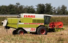 CLAAS Dominator 204 Mega