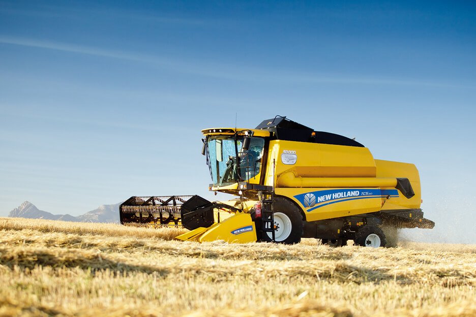 Harvester New Holland TC 5.90 Hillside