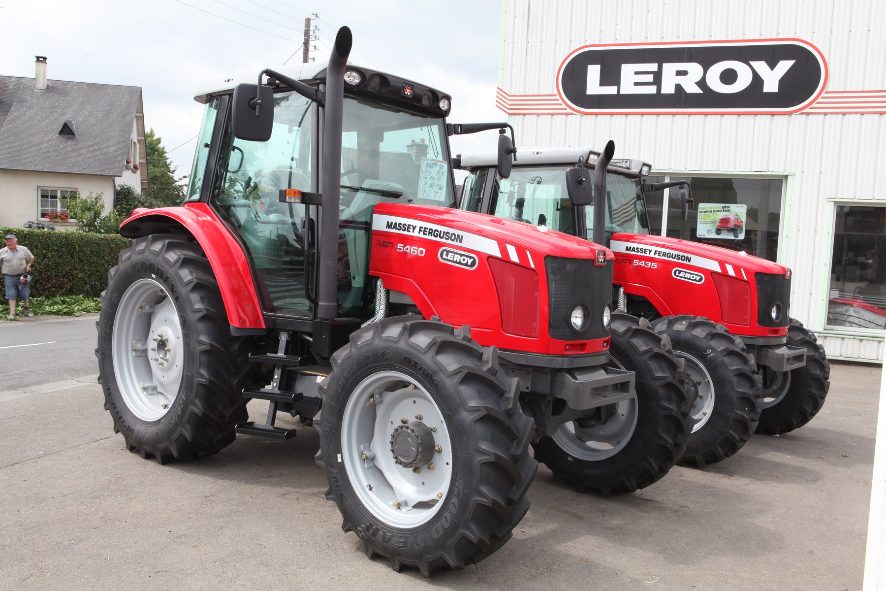 Tractor Massey Ferguson 5460