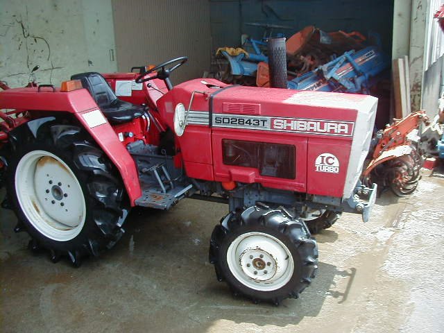 Tractor Shibaura SD2843T