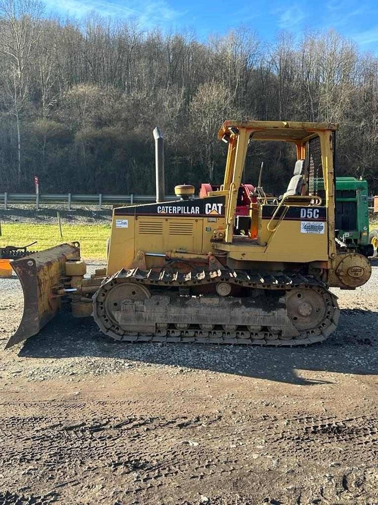 Mining machine Caterpillar D5C Series III Crawler