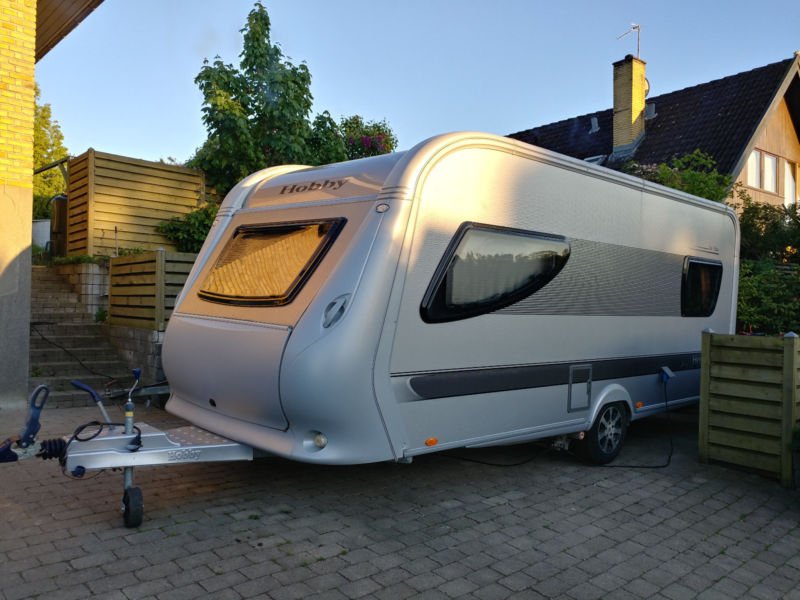 PKW-Anhänger bis 3,5 t HOBBY 495 LA VITA