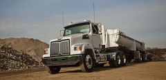 Western Star 4700