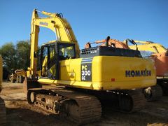 Komatsu PC300LC-7