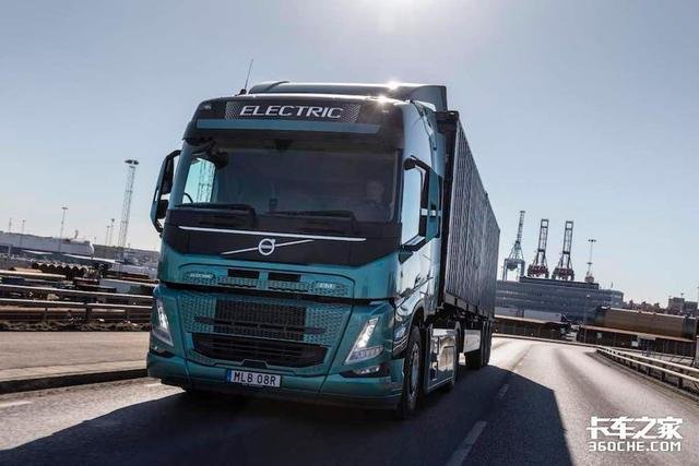 Truck Volvo 9-FM62RB-6X2/430+137