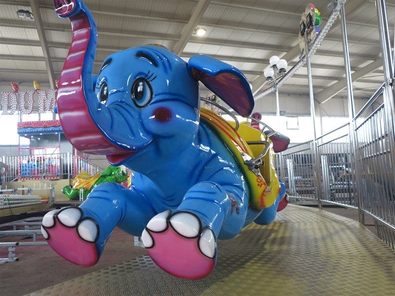 Trailer Kolmax Plus FLYING ELEPHANTS