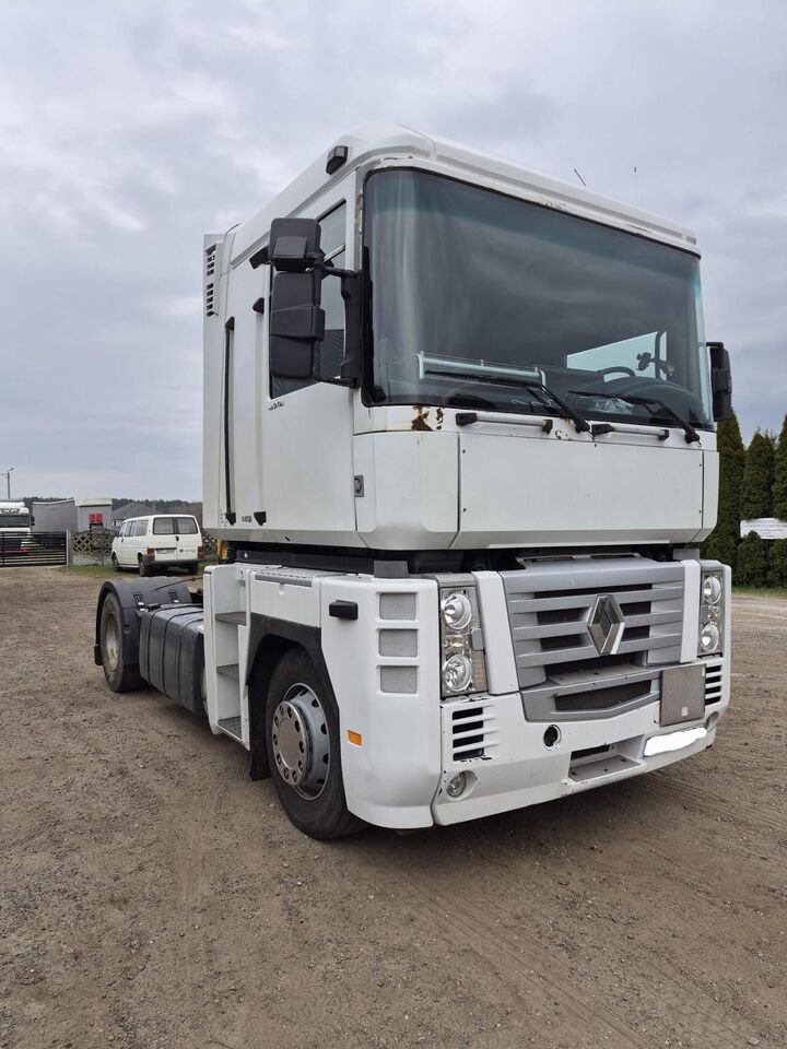 Truck Renault MAGNUM 440 DXI