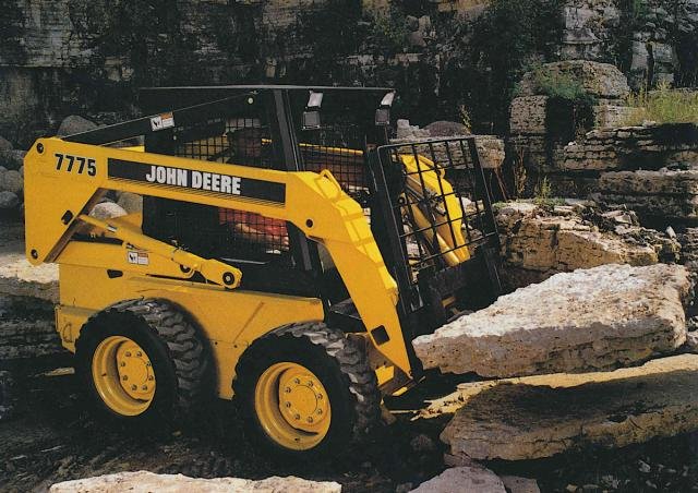John Deere 7775