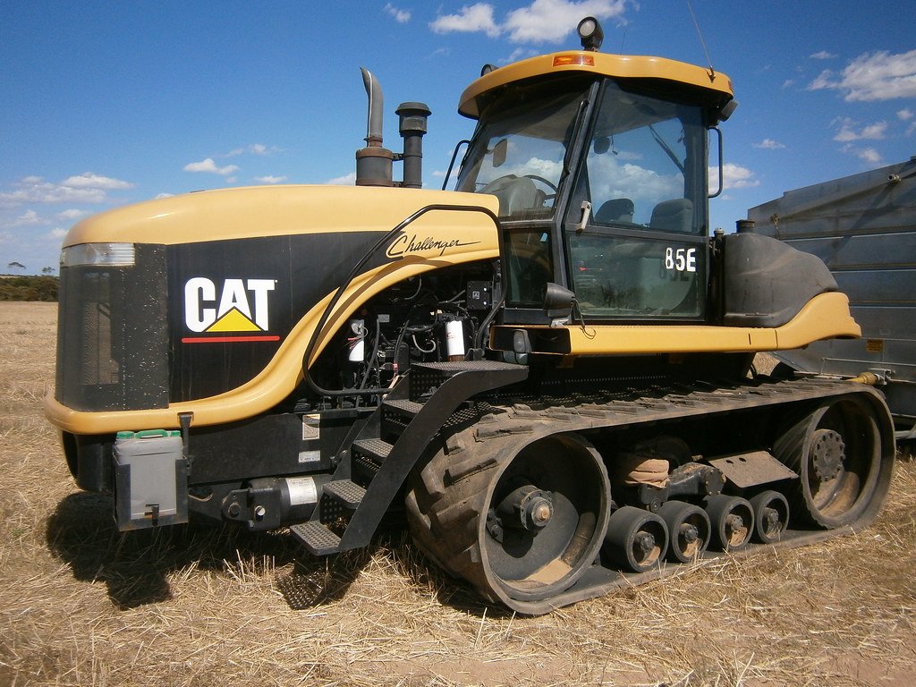Traktor Caterpillar Challenger 85E