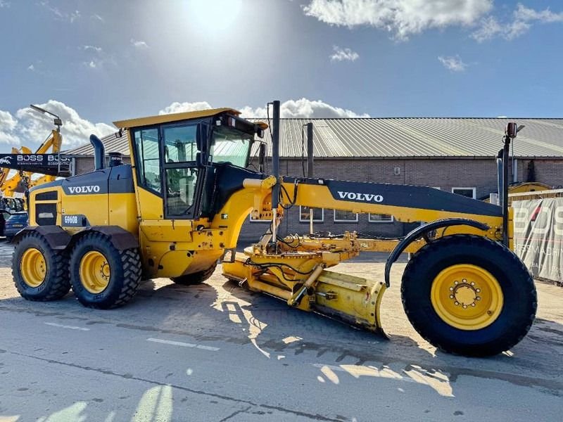 Grader Volvo G960B