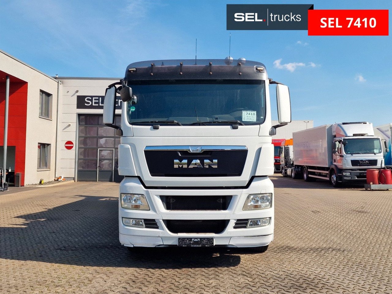 Truck MAN TGS 26.320 6X2-2 LL