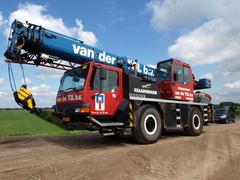 Liebherr UTM 625