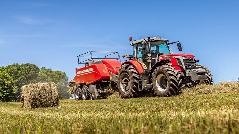 Tractor AGCO Massey Ferguson MF 8120 A