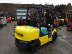 Komatsu FD430