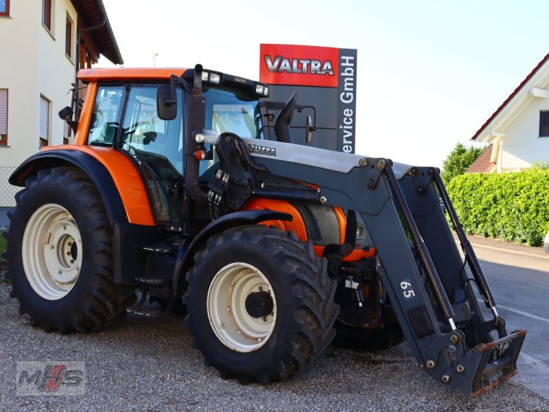 Tractor Valtra N142 4WD Direct