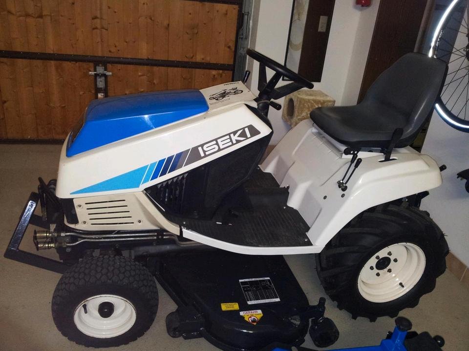 Ride-on mowers Iseki SG15
