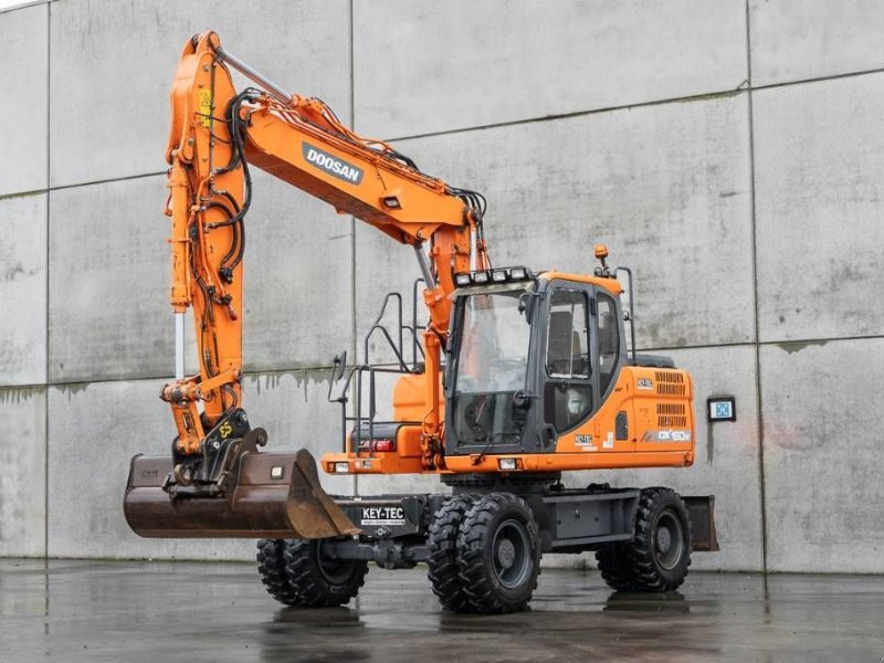 Doosan S160WV