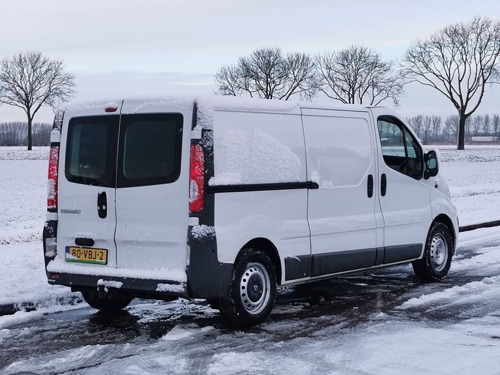 Van Renault TRAFIC T29 L1/H1 2.0 DCI 84KW E4