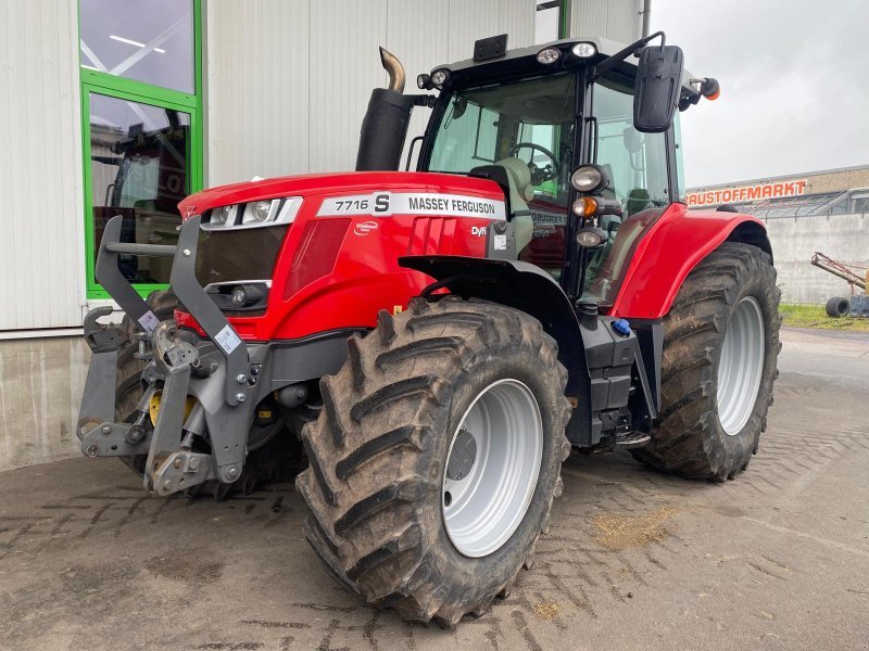 Tractor Massey Ferguson MF 7716 S