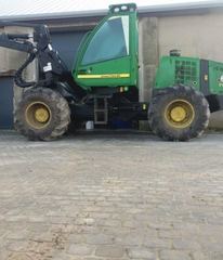 John Deere 770D